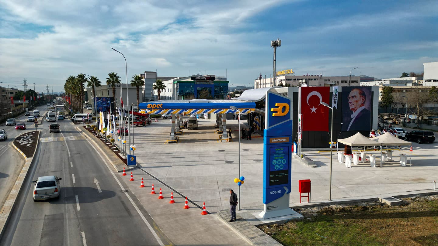 Akaryakıt İstasyonu