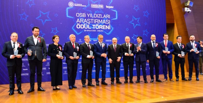 fistas emirali kadin istihdam toplu
