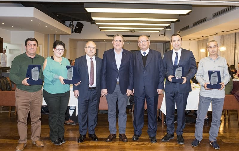 DVT_2536 16 yil uzeri calisan