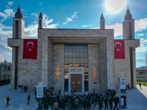 dosab cami cuma sabah acilis konusma